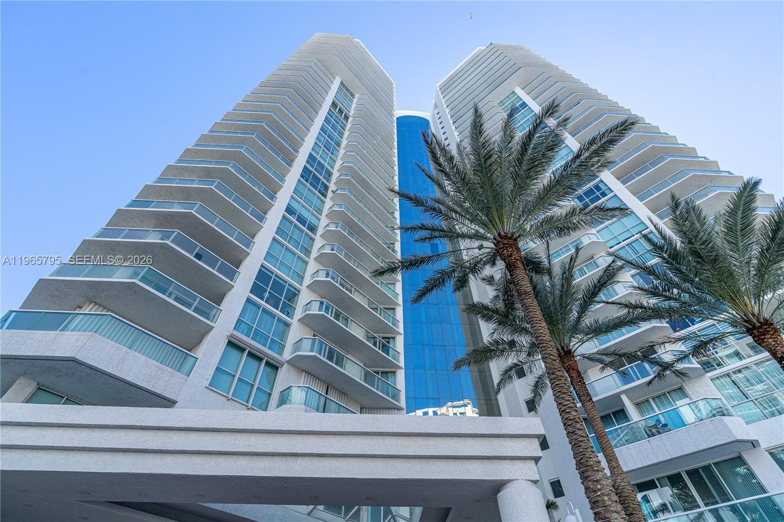 Oceania IV Unit 744 condo pending at 16400 Collins Ave # 744, Sunny Isles Beach FL 33160