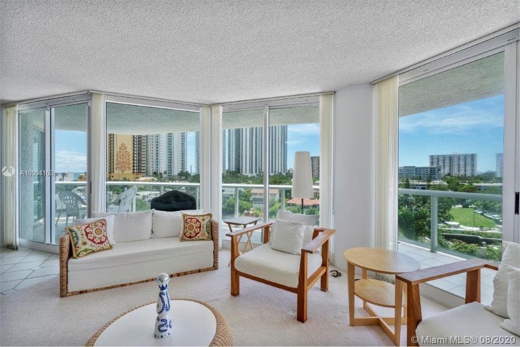 Oceania IV Unit 544 condo rented at 16400 Collins Ave # 544, Sunny Isles Beach FL 33160
